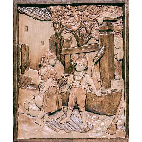 Ragazzi alla fontana - Demetz - Deur - Statua in legno dipinta a mano. Altezza pari a 30 cm.